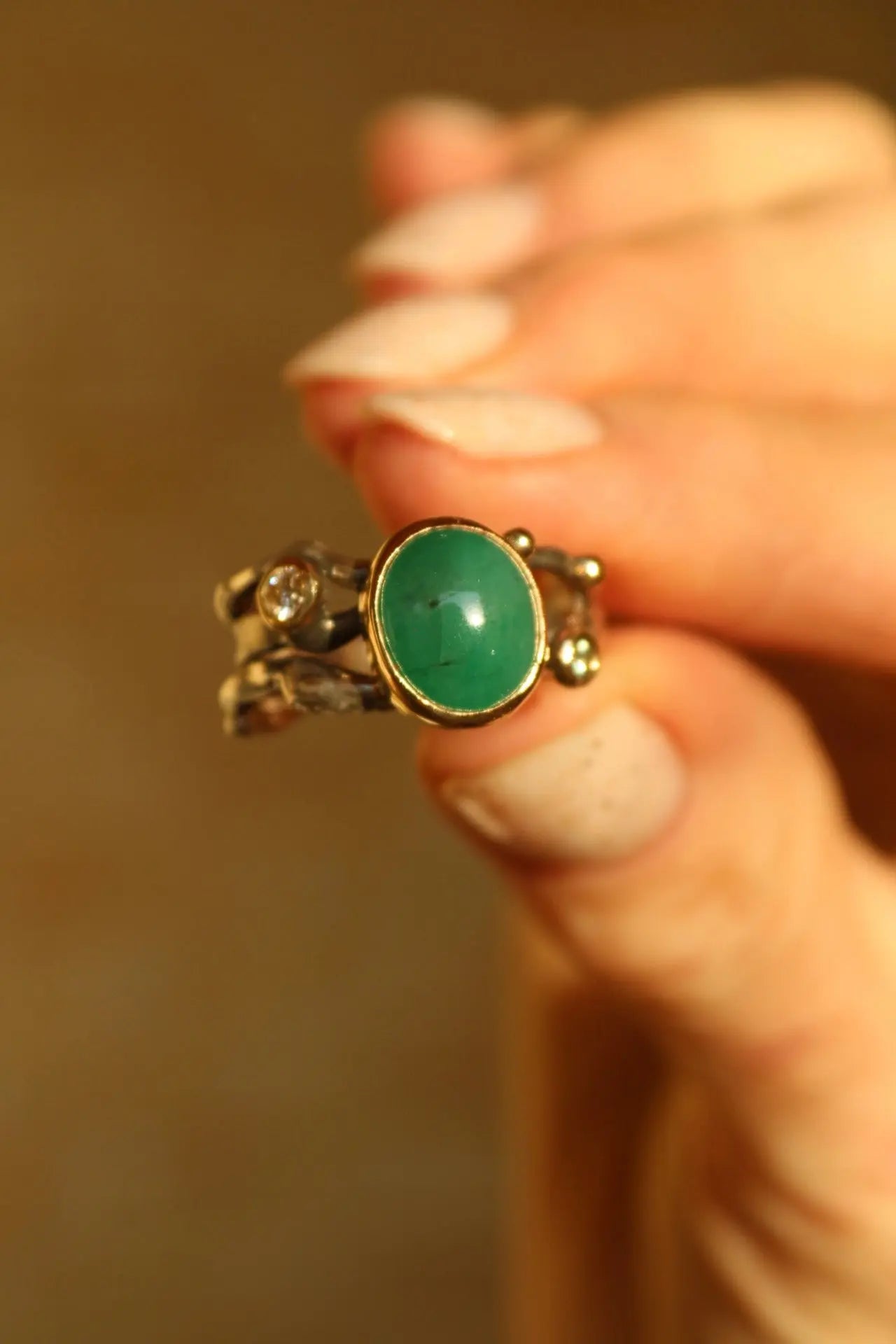 Emerald & Sapphire Silver Gold Ring (8.0) ORI ORI Jewelry