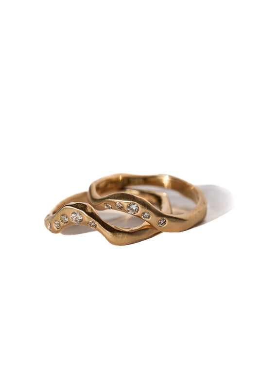 Lisey Gold Wave ring with diamonds ORI Jewelry ORI Jewelry