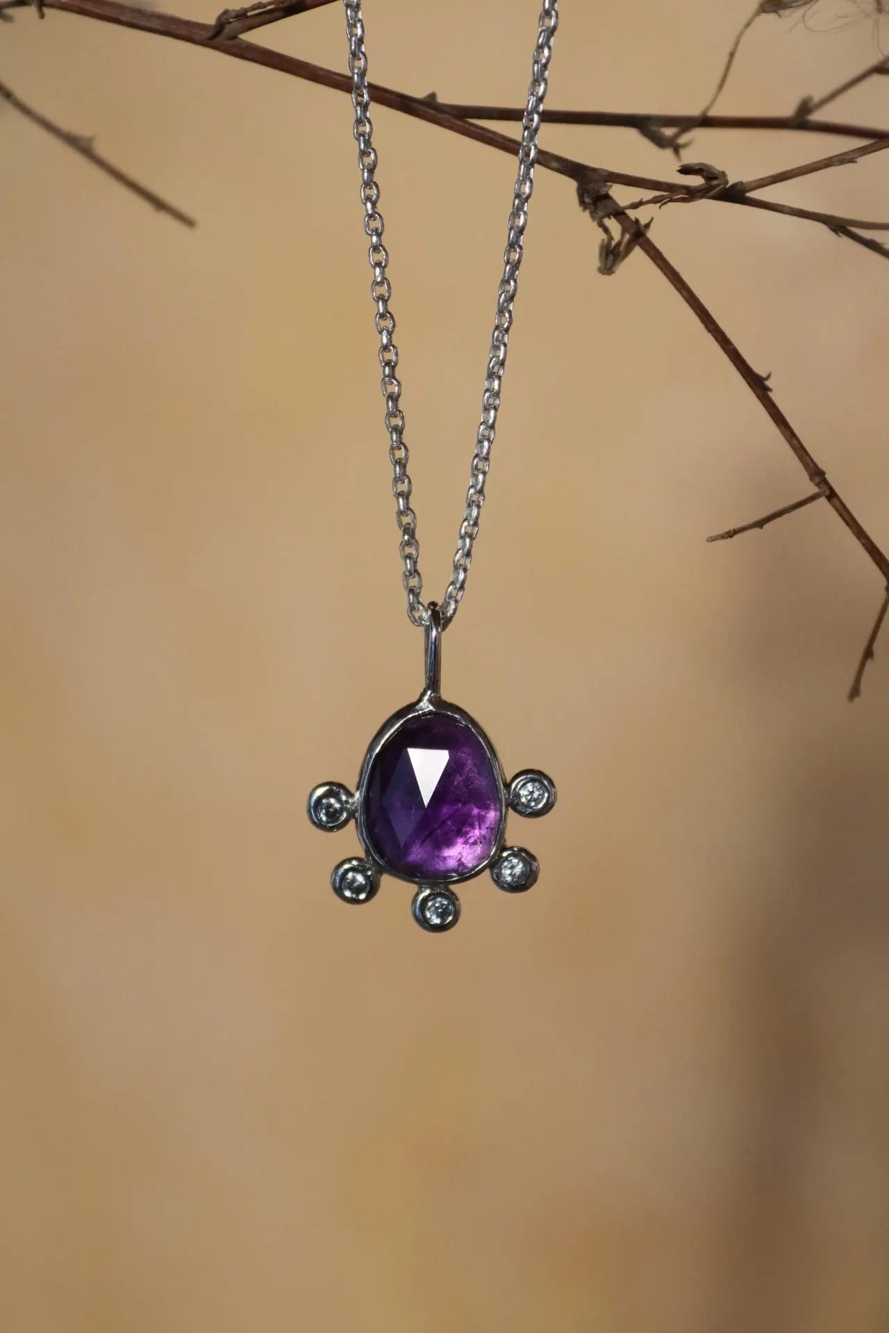 Amethyst pendant with 5 zircons - ORI Jewelry