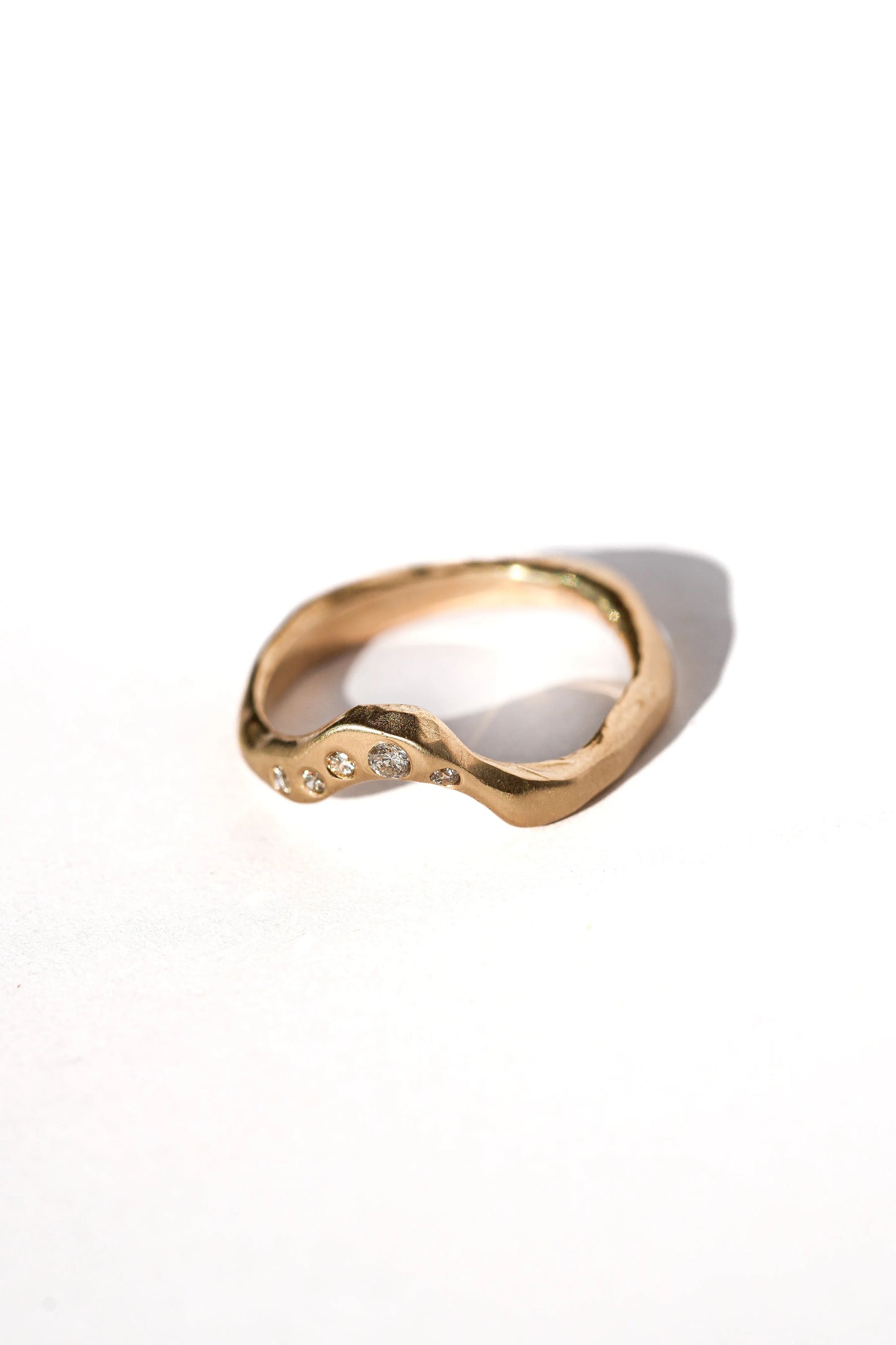 Lisey Gold Wave ring with diamonds ORI Jewelry ORI Jewelry