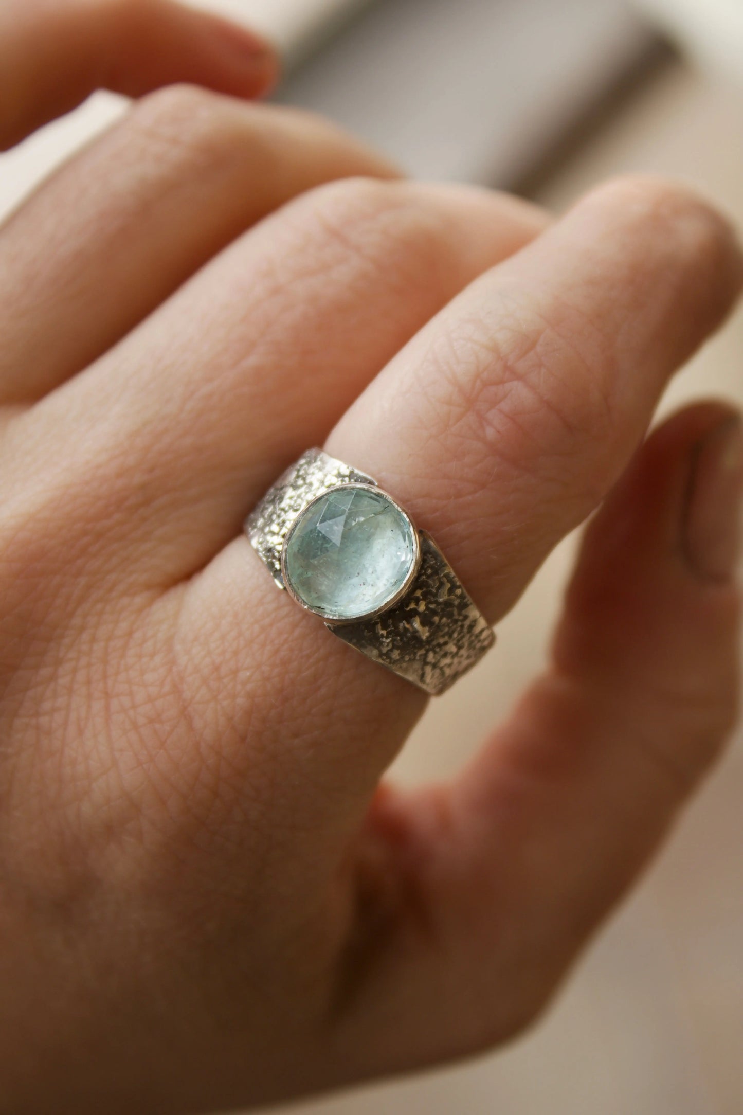 Aquamarine silver ring ORI Jewelry ORI Jewelry