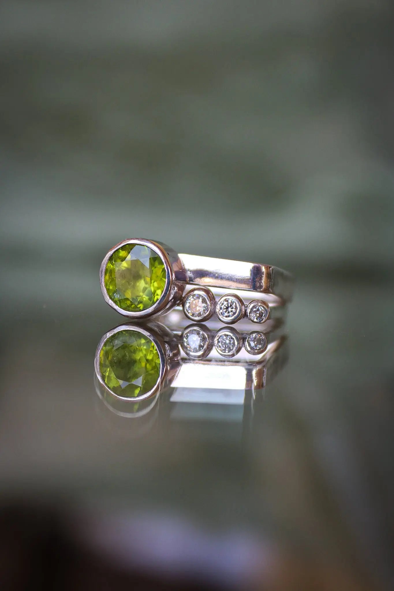Square Silver Ring Set with Peridot & Moissanites (size 8.5-9.0) ORI Jewelry ORI Jewelry