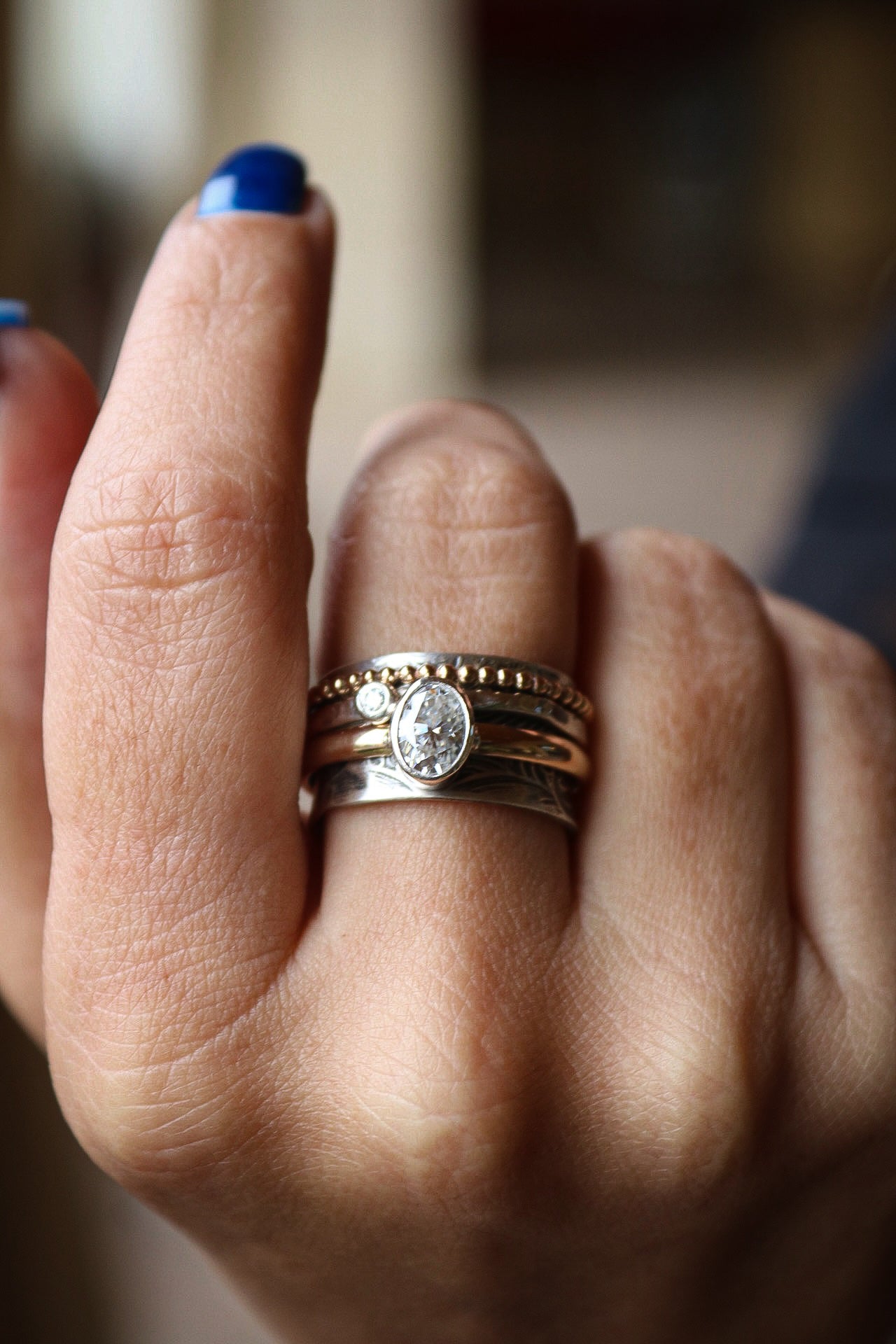 Spinner ring with Moissanite