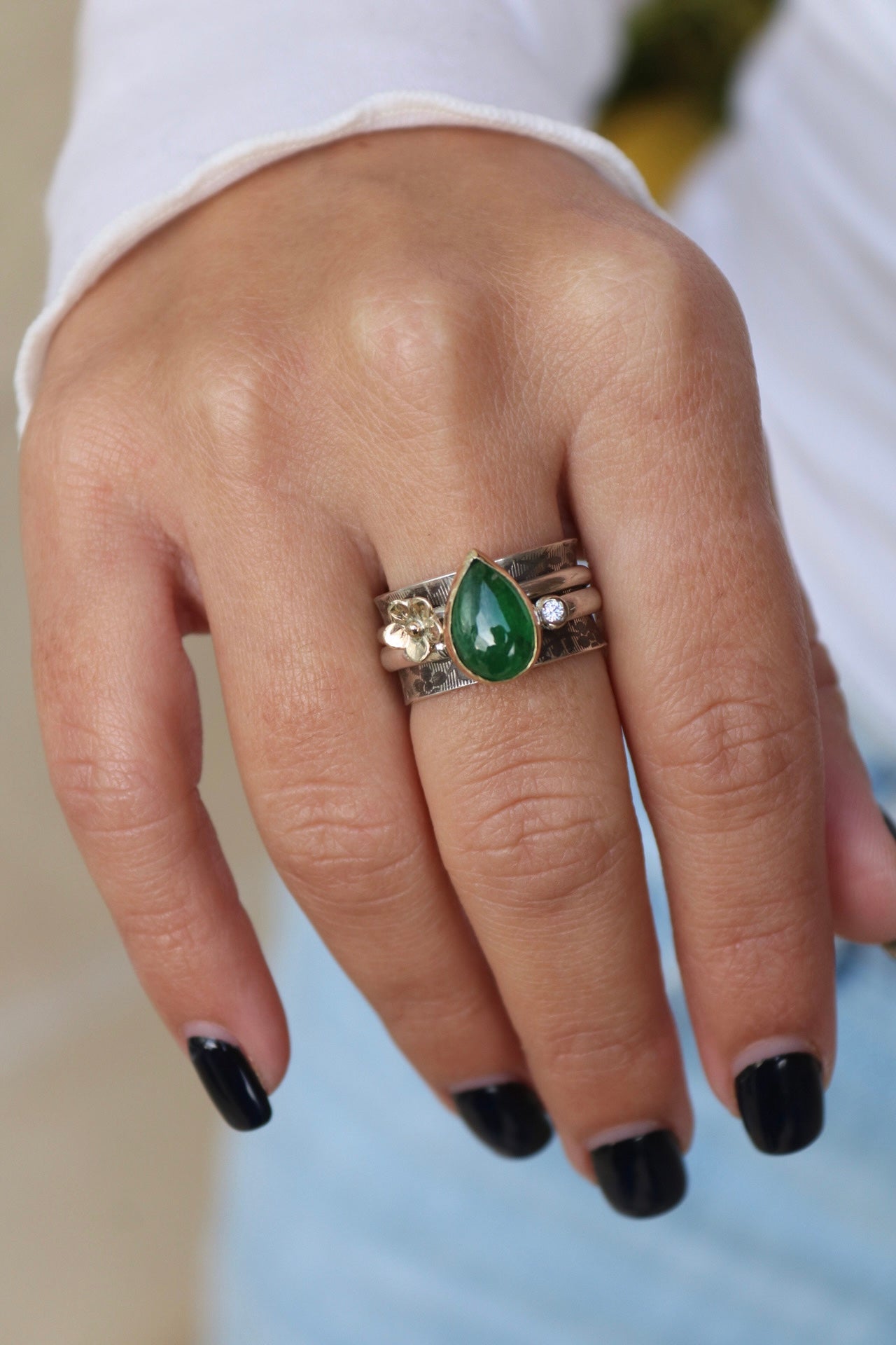 Tsavorite Spinner Ring (7.5)