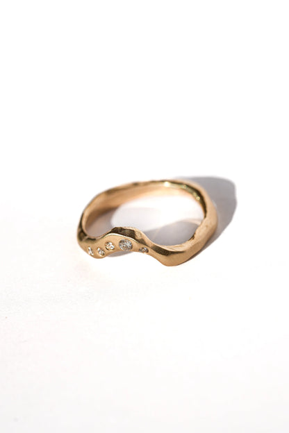 Lisey Gold Wave ring with diamonds ORI Jewelry ORI Jewelry