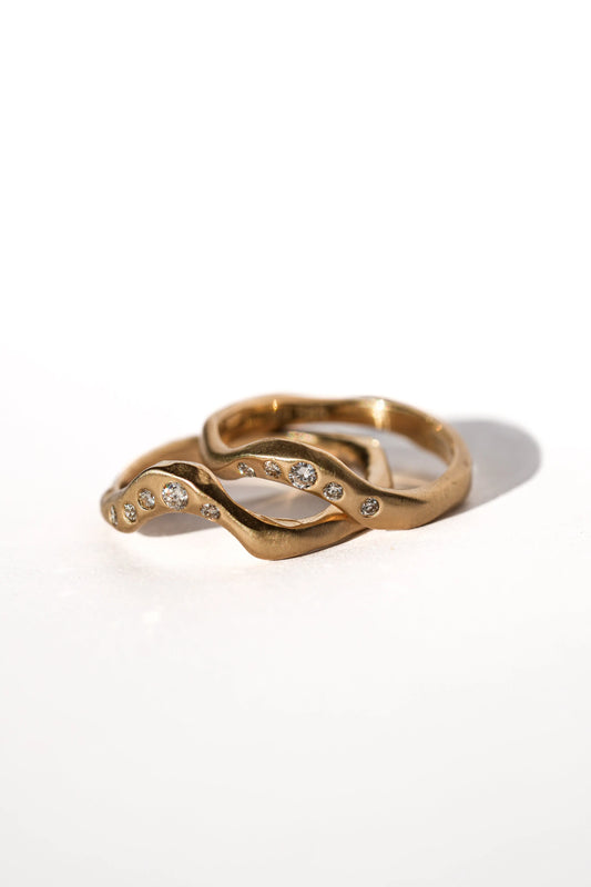 Lisey Gold Wave ring with diamonds ORI Jewelry ORI Jewelry